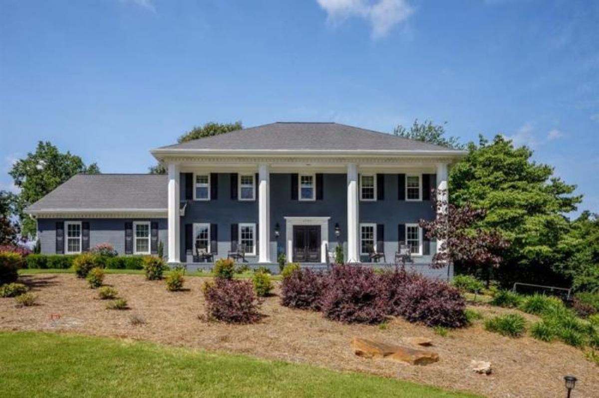 Picture of Home For Sale in Dunwoody, Georgia, United States