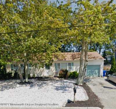 Home For Sale in Brick, New Jersey