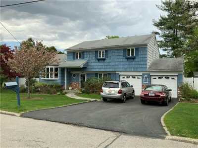 Home For Sale in White Plains, New York