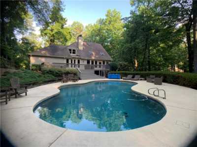 Home For Sale in Sandy Springs, Georgia