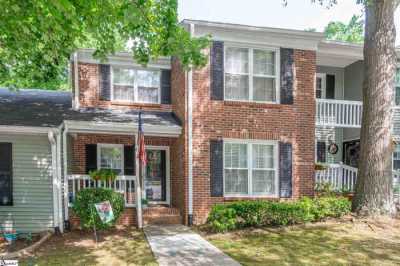 Home For Sale in Mauldin, South Carolina