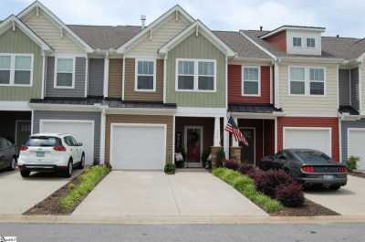 Home For Sale in Duncan, South Carolina