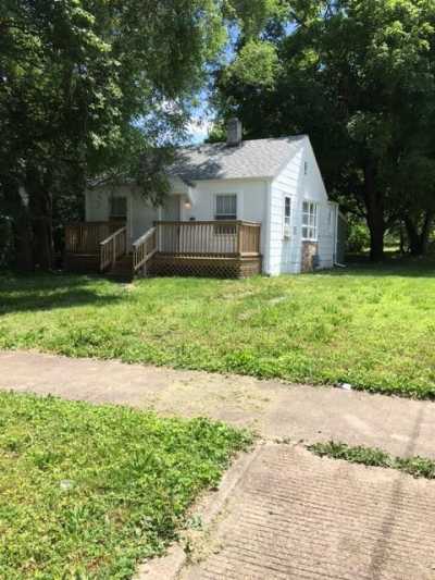 Home For Sale in Decatur, Illinois