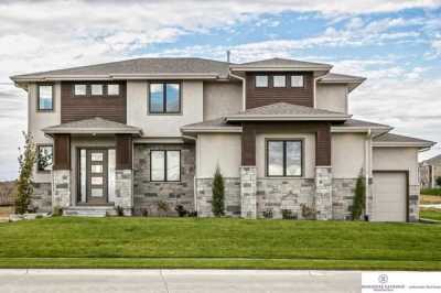 Home For Sale in Papillion, Nebraska