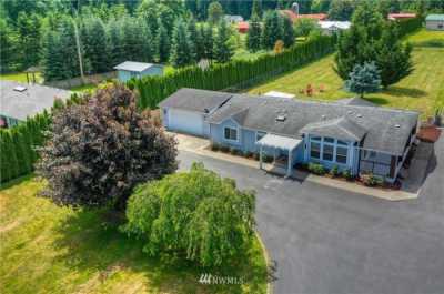 Home For Sale in Rochester, Washington