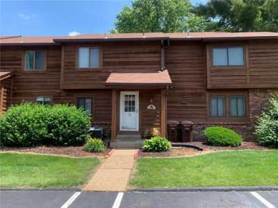 Home For Sale in Saint Charles, Missouri