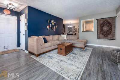 Home For Sale in Smyrna, Georgia