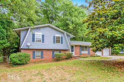 Home For Sale in Woodstock, Georgia