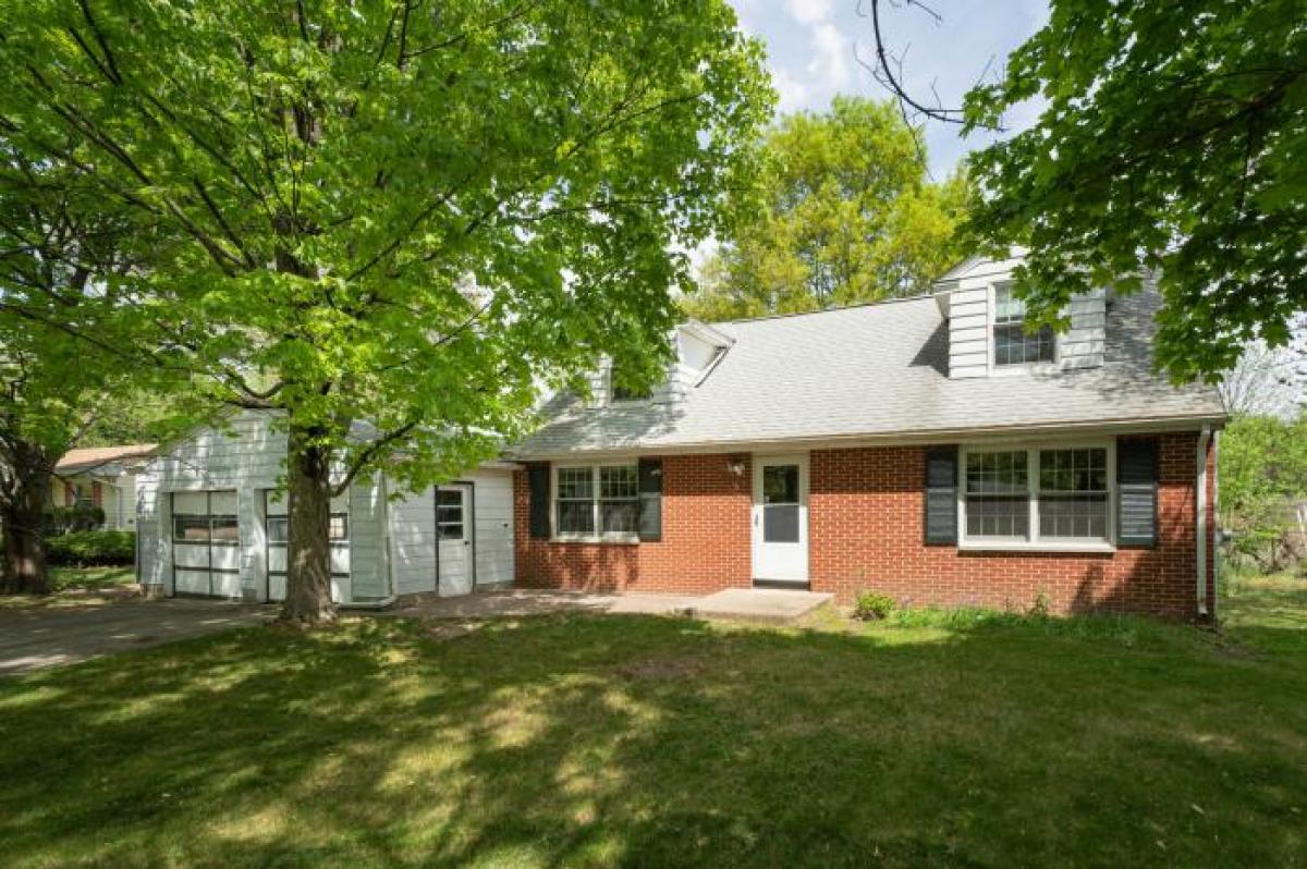 Picture of Home For Sale in Portage, Michigan, United States