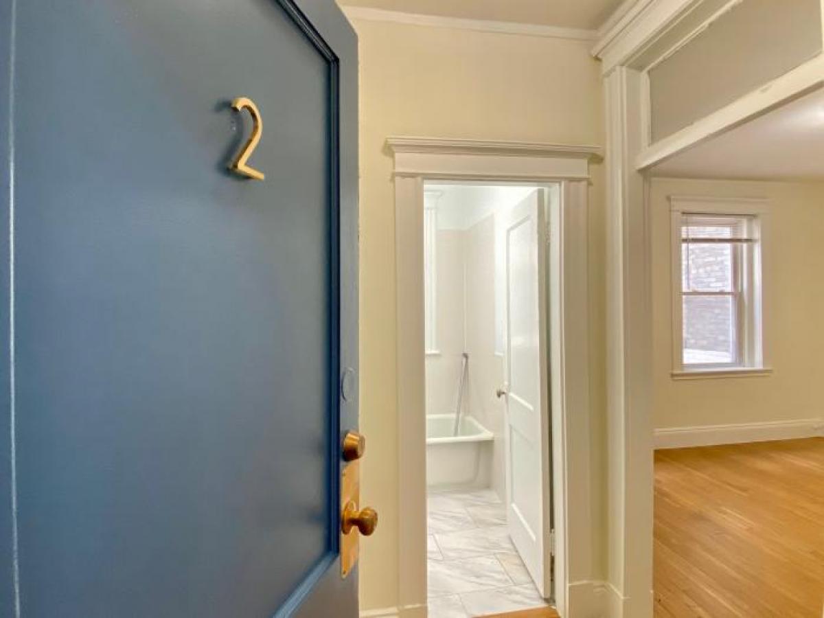 Picture of Apartment For Rent in Brighton, Massachusetts, United States