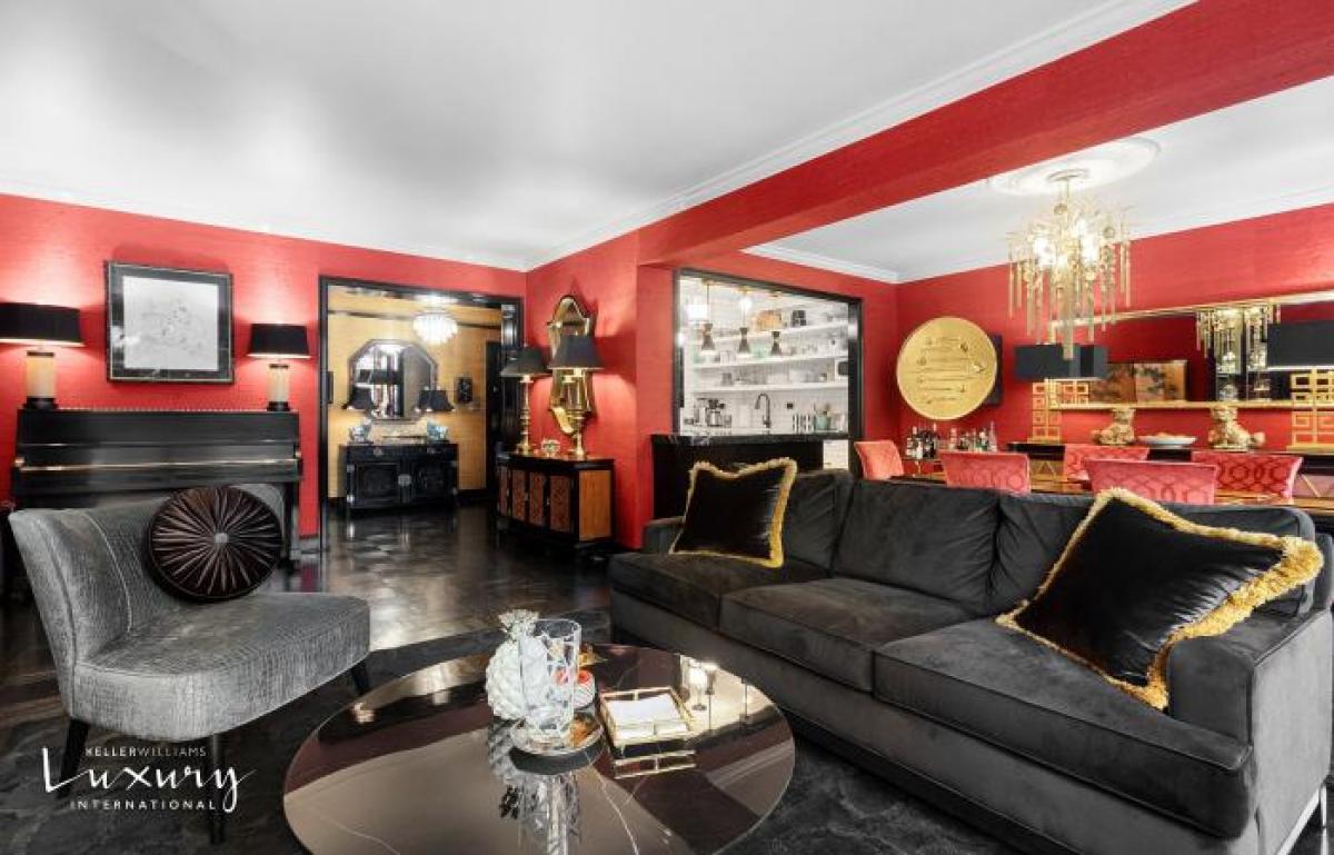 Picture of Apartment For Sale in New York City, New York, United States