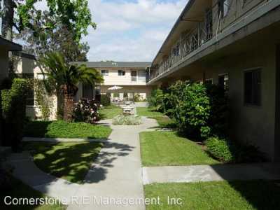 Apartment For Rent in Temple City, California