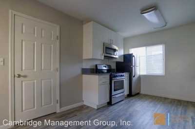 Apartment For Rent in 