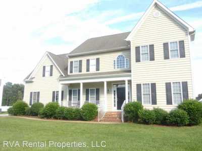 Home For Rent in Chester, Virginia