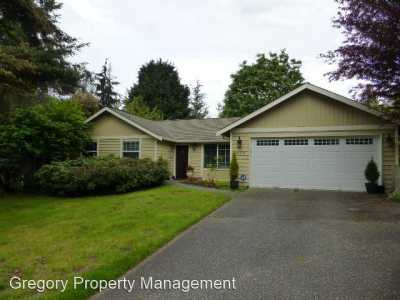Home For Rent in Redmond, Washington