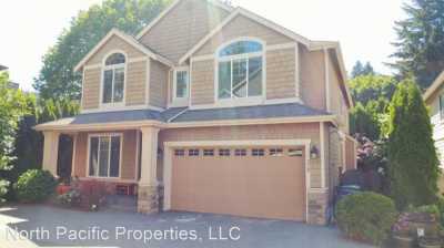 Home For Rent in Issaquah, Washington