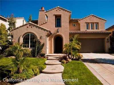 Home For Rent in Valencia, California