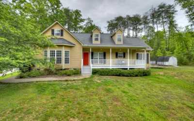 Home For Sale in Blue Ridge, Georgia