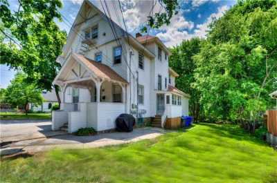 Apartment For Sale in North Providence, Rhode Island