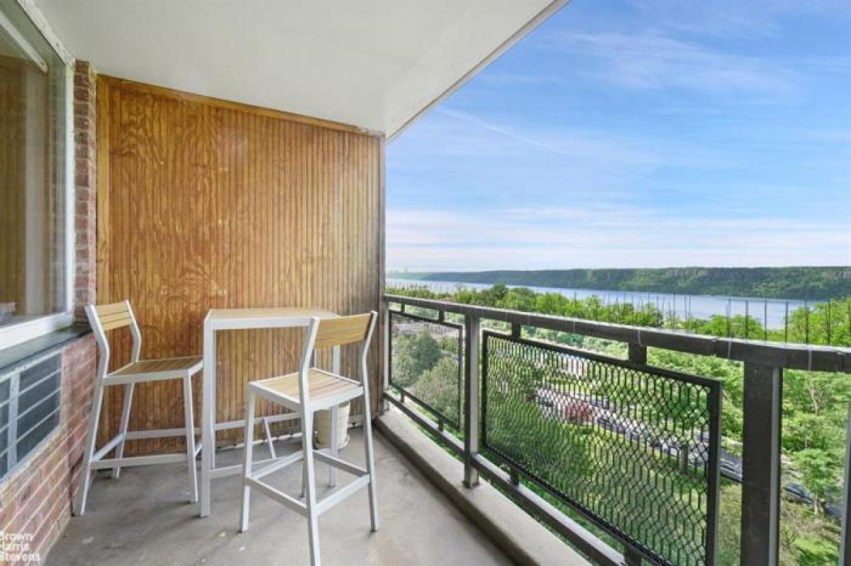 Picture of Apartment For Sale in Riverdale, New York, United States