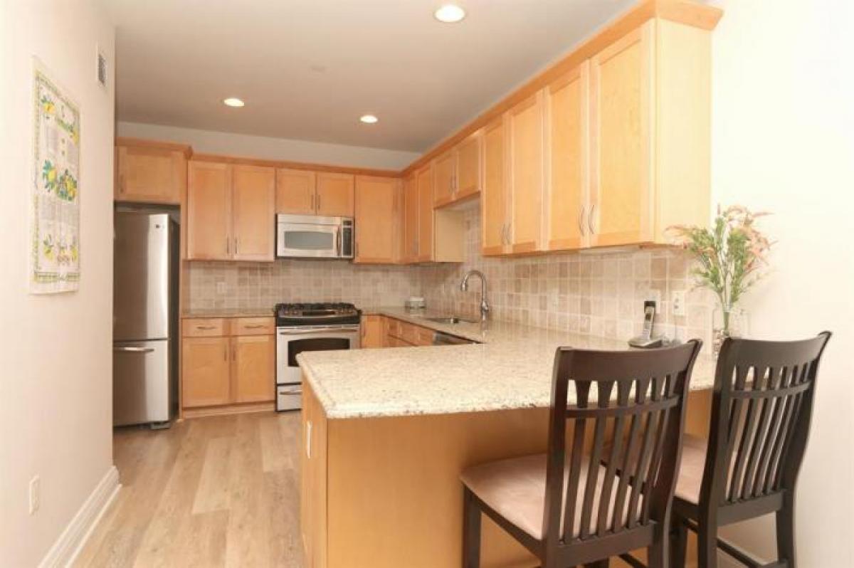 Picture of Home For Sale in Shrub Oak, New York, United States