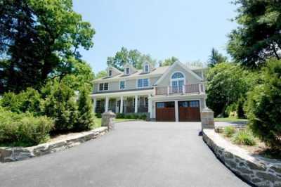 Home For Sale in Larchmont, New York