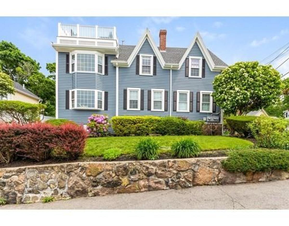 Picture of Condo For Sale in Swampscott, Massachusetts, United States