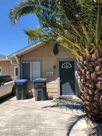 Home For Rent in Suisun City, California