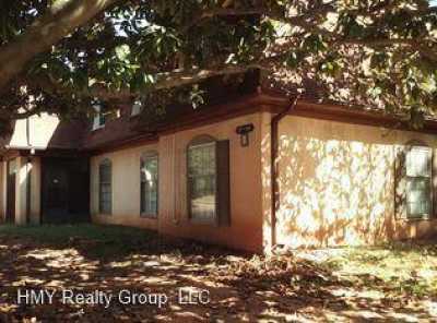 Home For Rent in Lithonia, Georgia