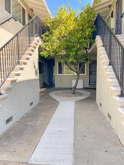 Apartment For Rent in 