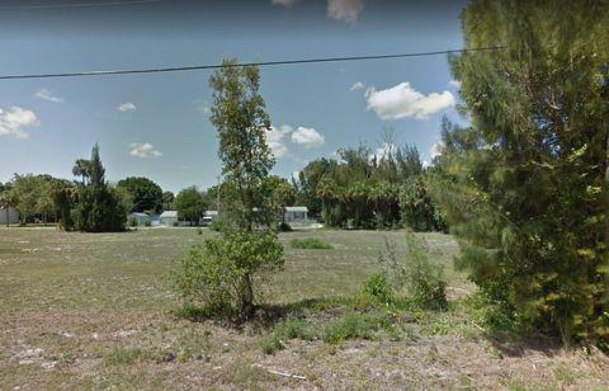 Picture of Residential Land For Sale in North Fort Myers, Florida, United States