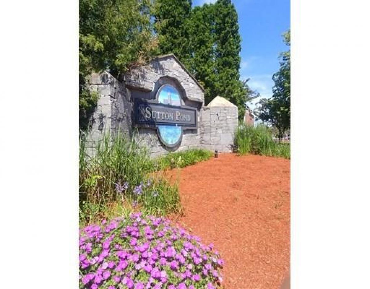 Picture of Condo For Sale in North Andover, Massachusetts, United States