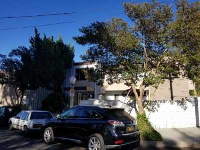 Condo For Rent in Woodland Hills, California