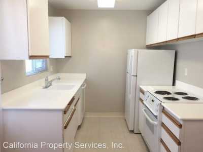 Apartment For Rent in Menlo Park, California