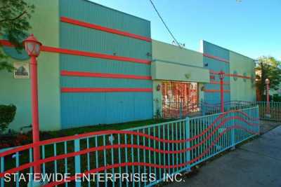 Apartment For Rent in 