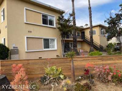 Apartment For Rent in Santa Monica, California
