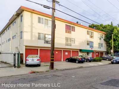 Apartment For Rent in Oakland, California