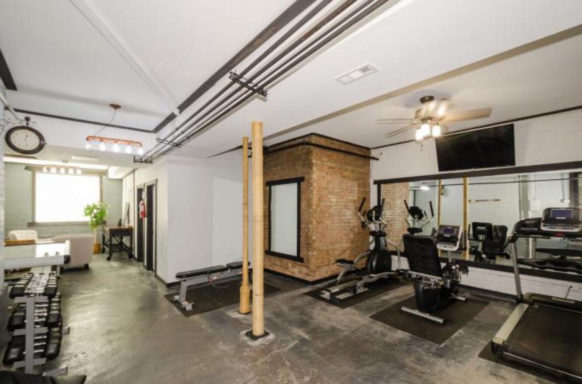 Picture of Condo For Rent in Chicago, Illinois, United States