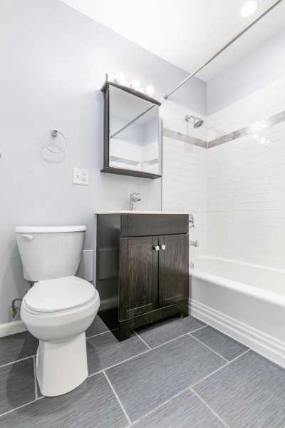 Condo For Rent in Chicago, Illinois