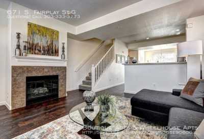 Apartment For Rent in 