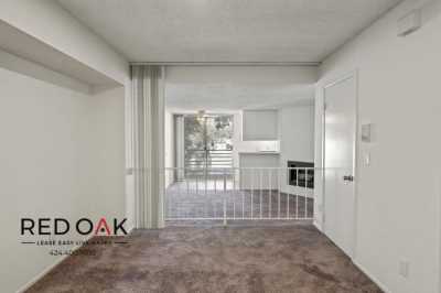 Condo For Rent in Panorama City, California