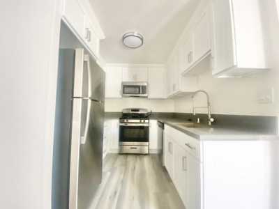 Apartment For Rent in Los Angeles, California