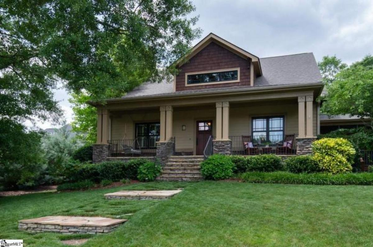 Picture of Home For Sale in Simpsonville, South Carolina, United States