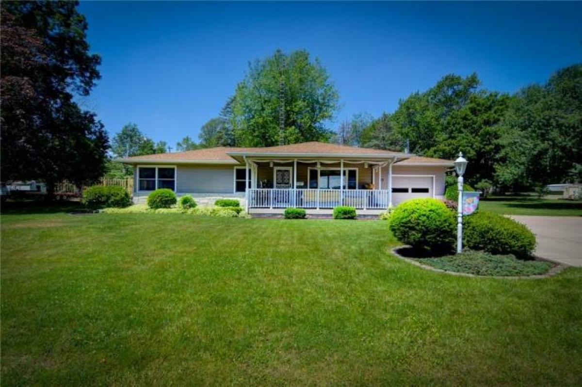 Picture of Home For Sale in Decatur, Illinois, United States