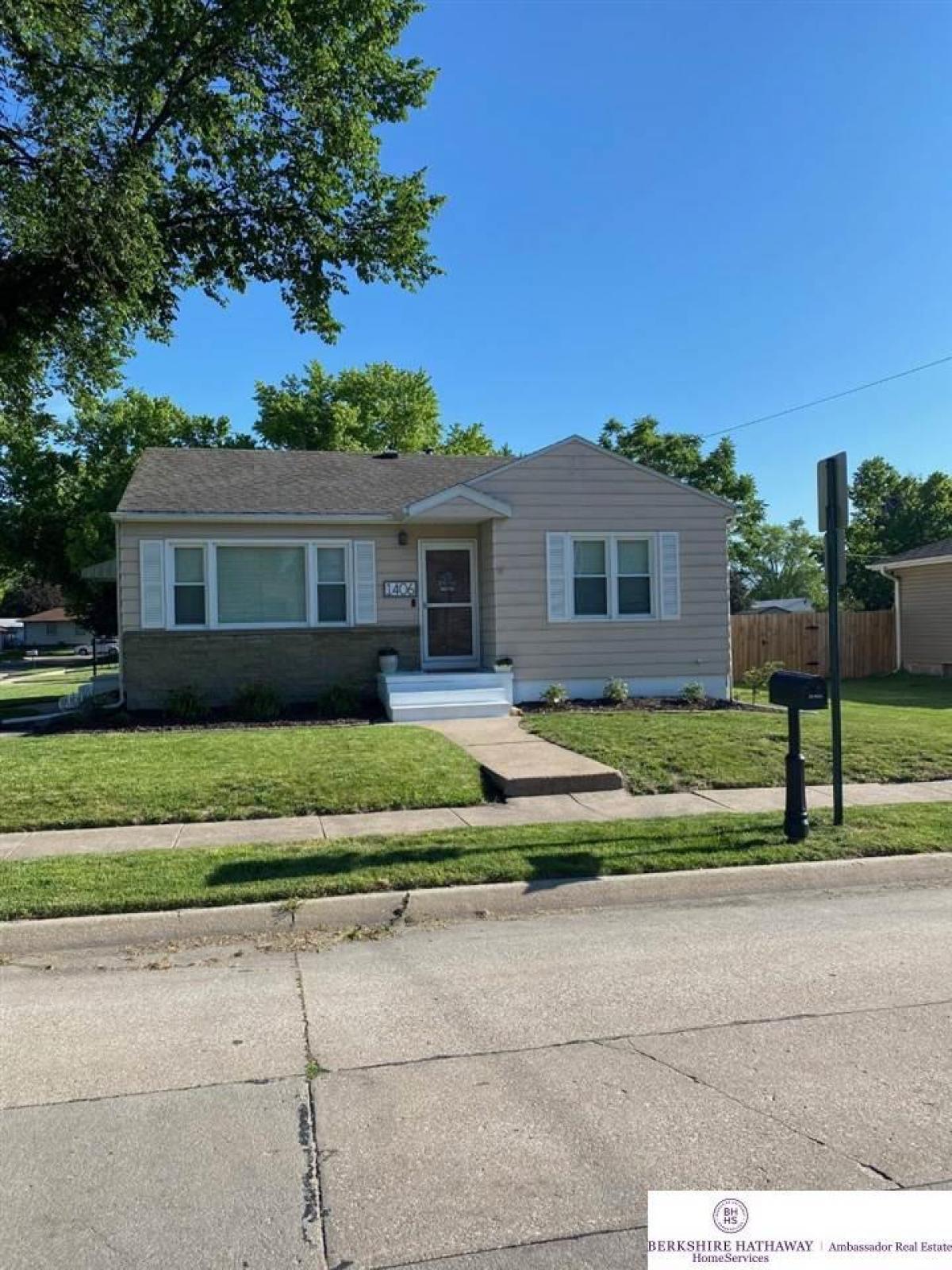Picture of Home For Sale in Fremont, Nebraska, United States