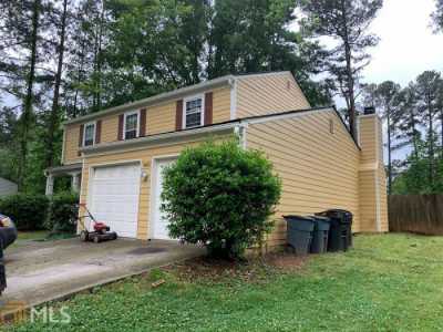 Home For Sale in Roswell, Georgia