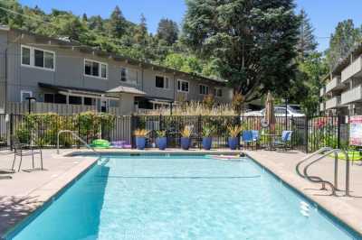 Condo For Sale in Orinda, California