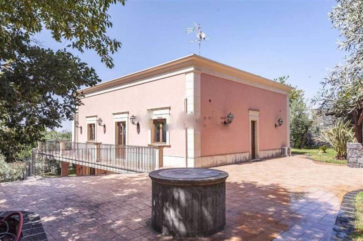 Picture of Villa For Sale in Sicily, Palermo, Italy