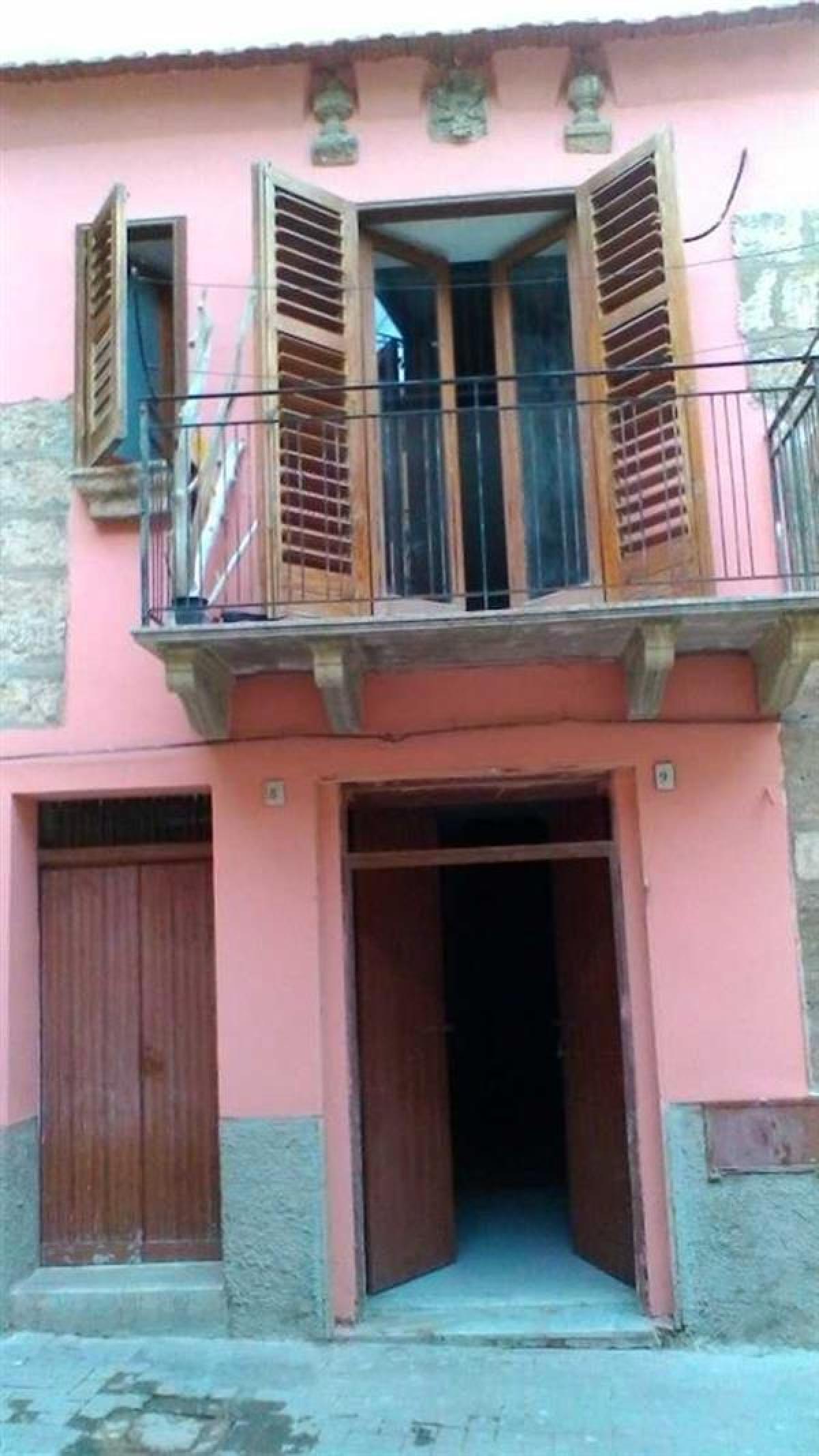 Picture of Home For Sale in Licata, Agrigento, Italy