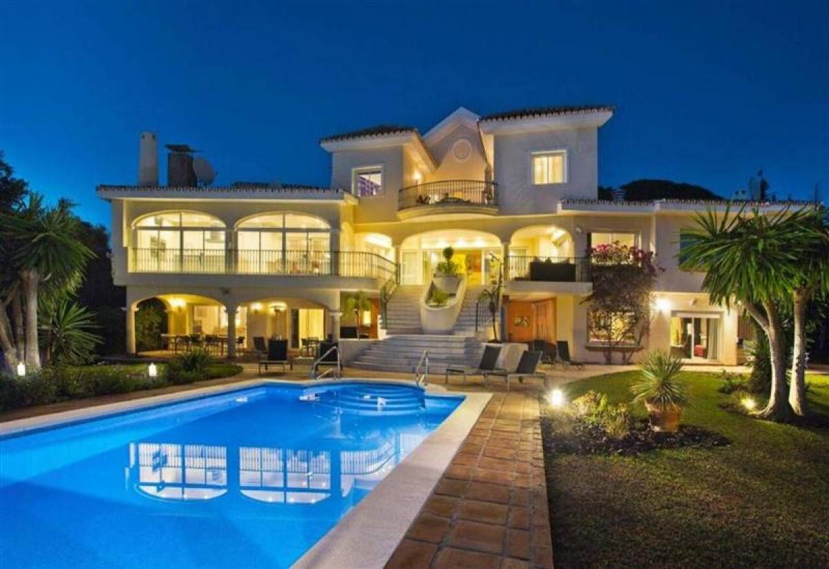 Picture of Villa For Sale in Marbella, Andalusia, Spain